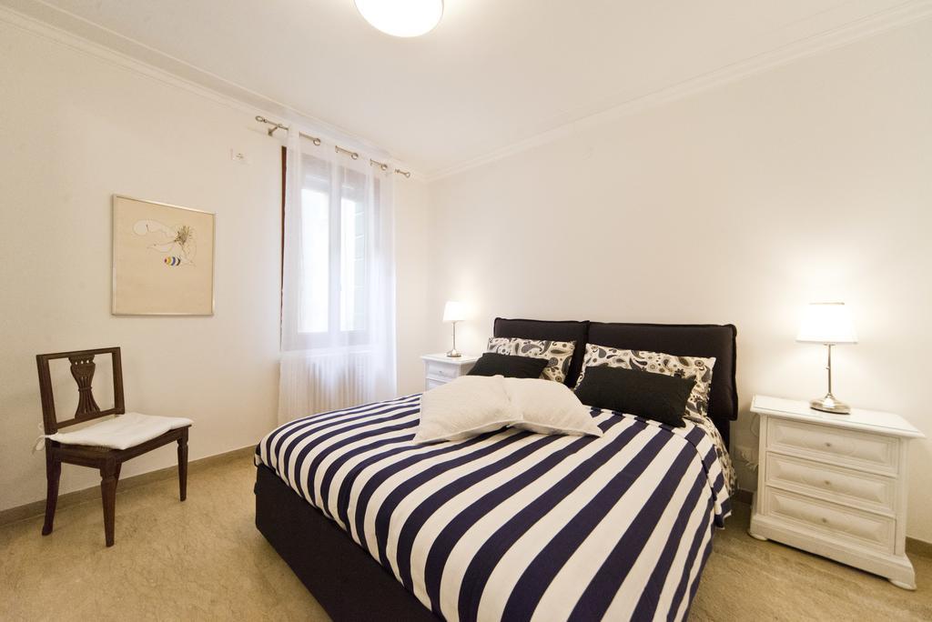 Venice Heaven Apartments In San Marco Antique District Room photo